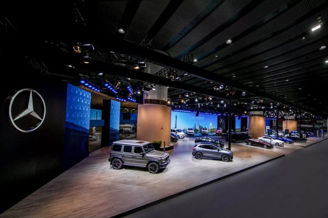 新一代AMG GT四门跑车上市引爆，广州车展的奔驰展台有什么魅力？