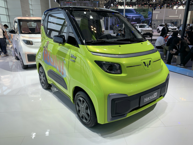 五菱NanoEV价格调整 全系涨价3000元