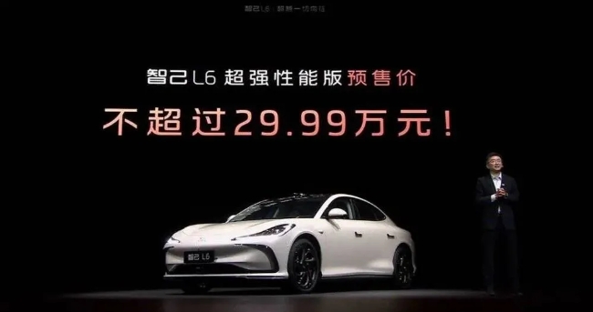 智己硬蹭小米大翻车：信心不够，热度来凑
