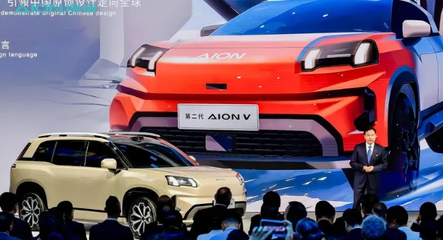 第二代AION V北京车展全球首发，打造全球新经典