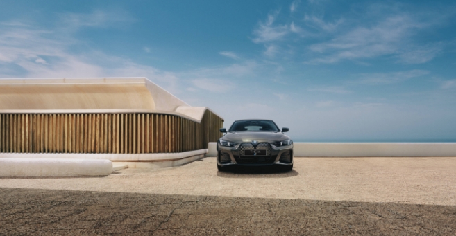 新纯电动BMW i4于北京国际车展全球首发