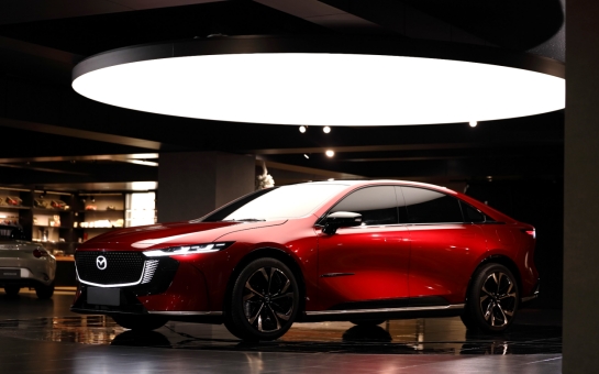 长安马自达MAZDA EZ-6北京车展全球首秀