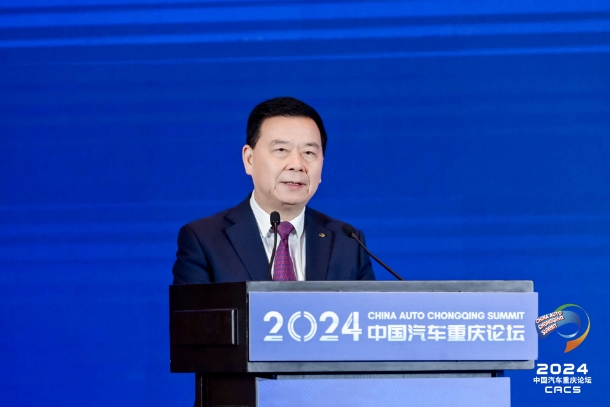 曾庆洪：长期主义不能靠卷 “油电同权”才是出路