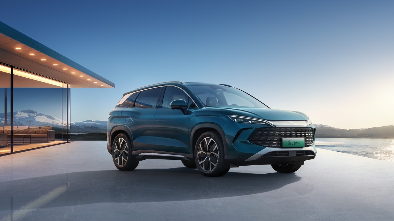 剑指中级SUV 宋L DM-i售13.58万元起