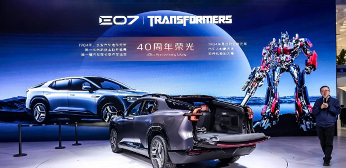 现成的华为智驾不用，长安为何还要“苦哈哈”的自研智驾？