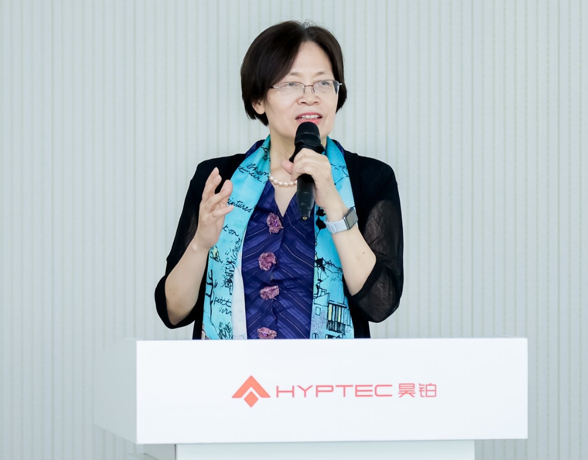 昊铂夸克2.0发布 无油箱增续航150km