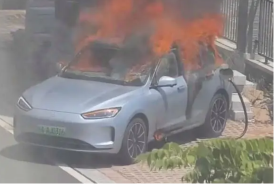 问界M5充电起火，赛力斯紧急回应