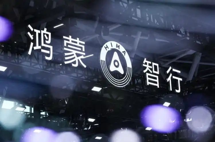 写在2024年的最后一天：车企要成为胖东来还是山姆？